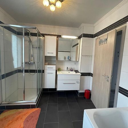 Leo Apartment Zentrum Ruesselsheim Ngoại thất bức ảnh